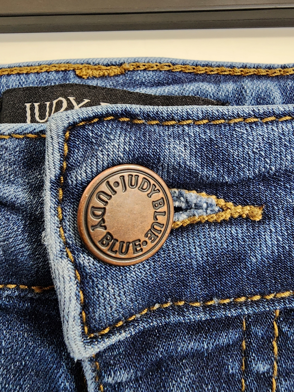 Judy Blue JB88380 Super Flare Jeans Raw Hem Pintuck Medium Wash 3/26 - Picture 10 of 16